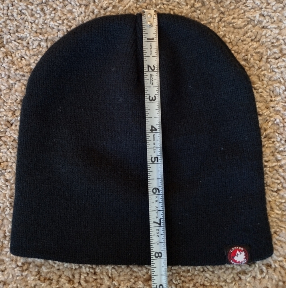 Canada Weather Gear Classic Black Knit Hat - Picture 4 of 5